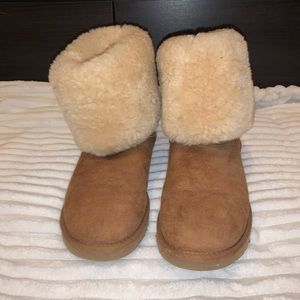 UGG BOOTS